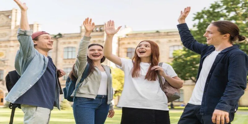 mơ thấy đi học